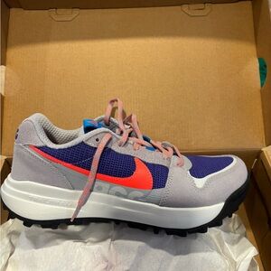 Nike ACG Trail Running Shoes Womens 7.5